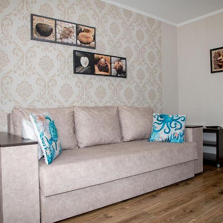 Family Apartment On Shevchenko Street Vinnytsia Ngoại thất bức ảnh