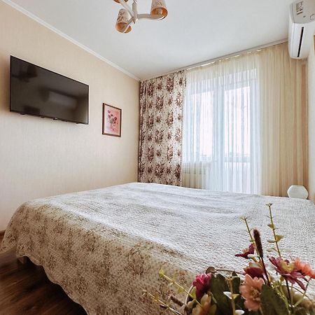 Family Apartment On Shevchenko Street Vinnytsia Ngoại thất bức ảnh