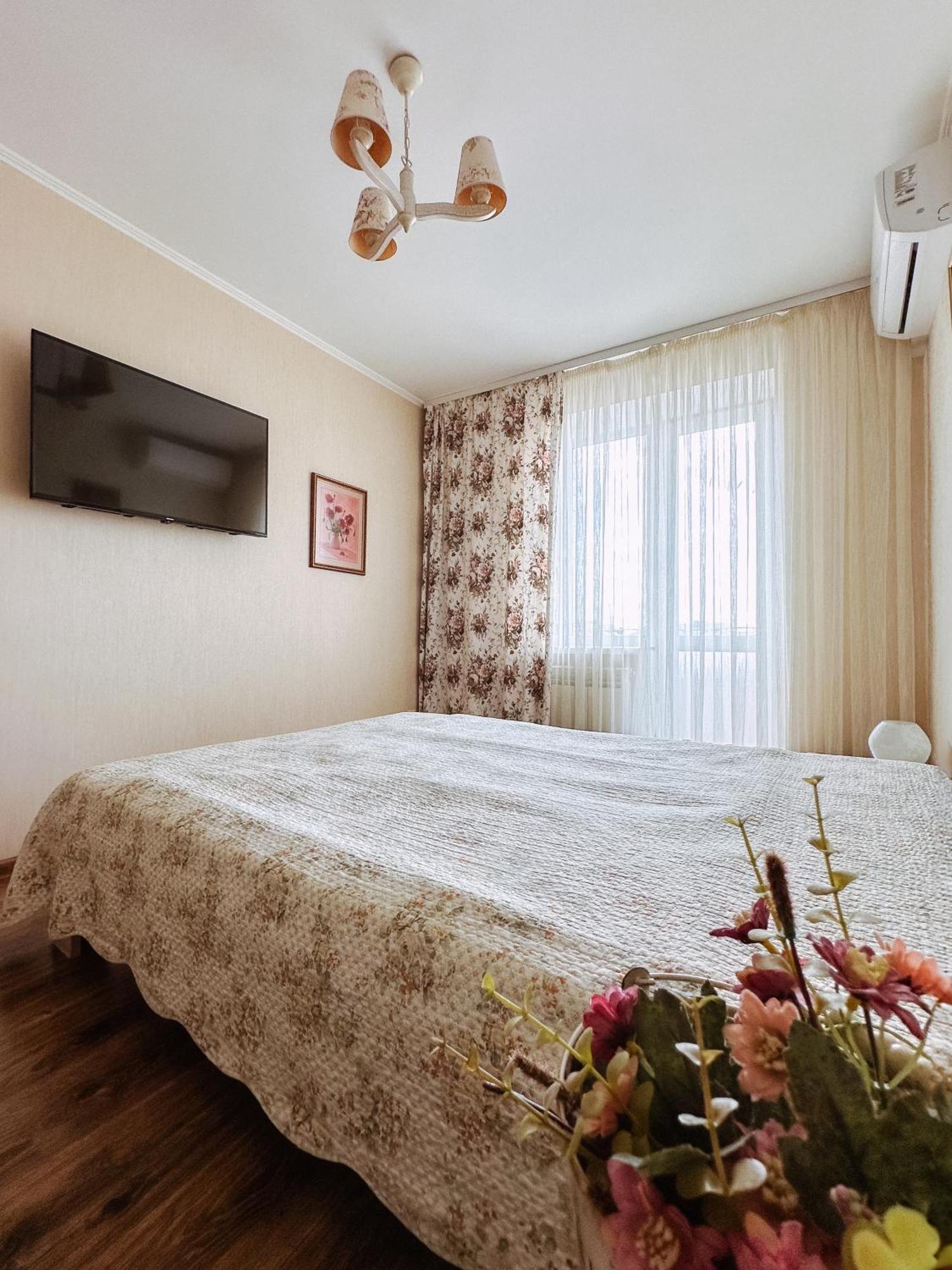 Family Apartment On Shevchenko Street Vinnytsia Ngoại thất bức ảnh